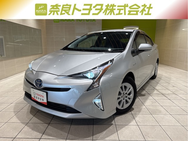 プリウス1.8 S