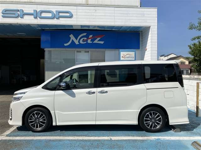 ヴォクシー2.0 ZS 煌