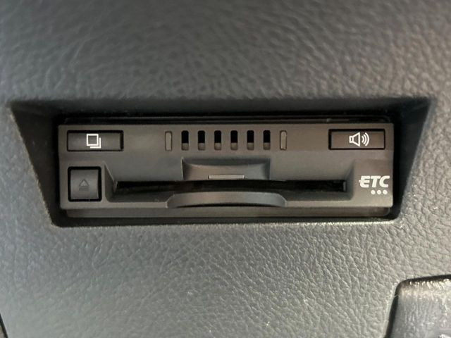 【ETC】高速道路の料金所をストレスなく通過!話題のスポットやサービスエリアに多い「スマートIC」利用時は必須のアイテムです。当店でセットアップを実施、ご納車当日からすぐにご利用いただけます!