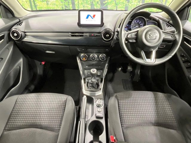 デミオ1.3 13S