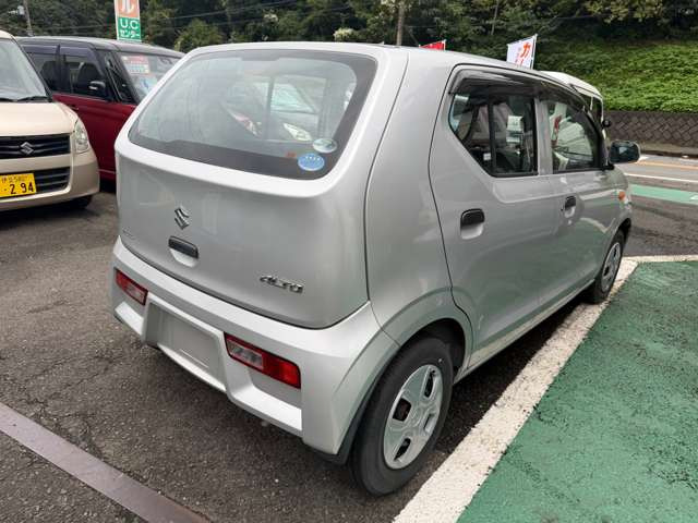 アルトF