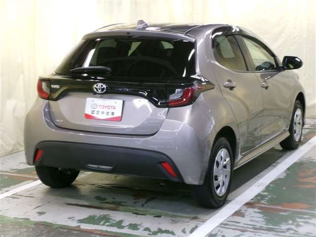 ヤリス1.5 X 4WD