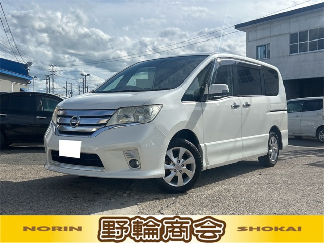 セレナ2.0 ハイウェイスター 4WD