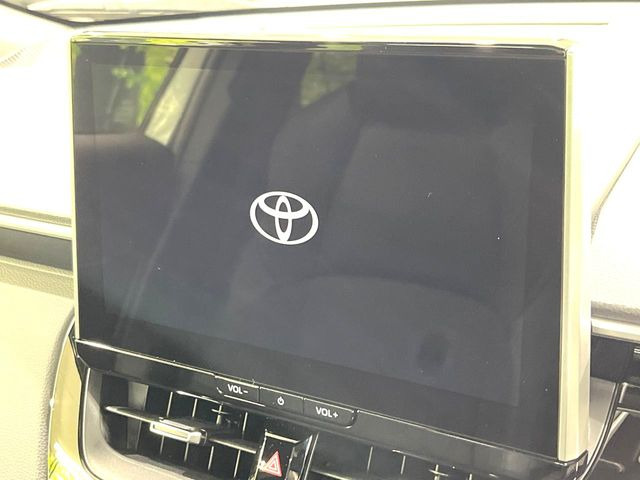 �y10.5�C���` �f�B�X�v���C�I�[�f�B�I�z���ʂ̃f�B�X�v���C��AppleCarPlay��AndroidAuto�����p�\�B�傫�ȉ�ʂŃX�}�z�i�r�A�v���������p���������܂���