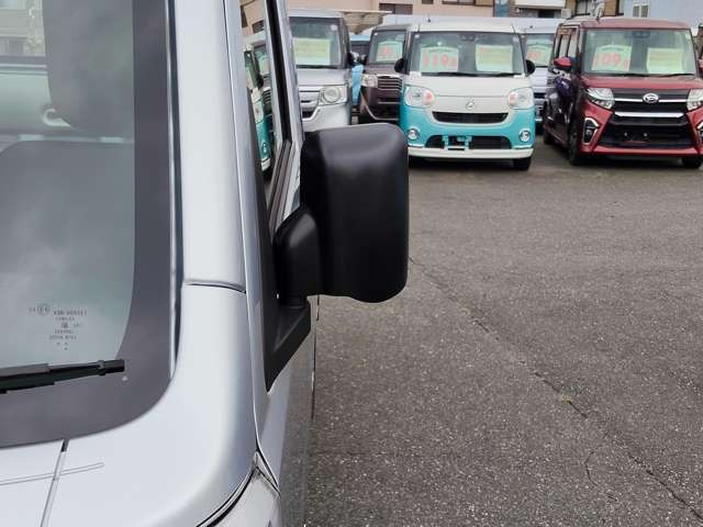 届出済未使用車とは初度届出された車輌で、使用または運行等に供されていない中古車です!