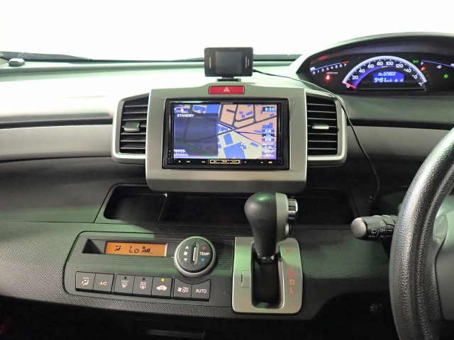 フリード1.5 G ジャストセレクション