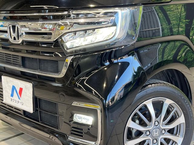 ホンダ N-BOXカスタム L 155.1万円 令和3年(2021年) 兵庫県 中古車