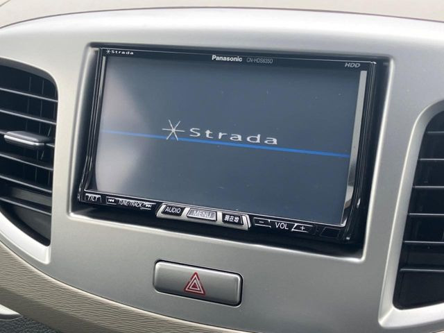 【ナビゲーション】使いやすいナビで目的地までしっかり案内してくれます。各種オーディオ再生機能も充実しており、お車の運転がさらに楽しくなります!!