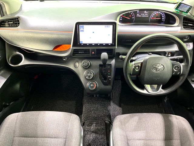 シエンタ1.5 ファンベース X