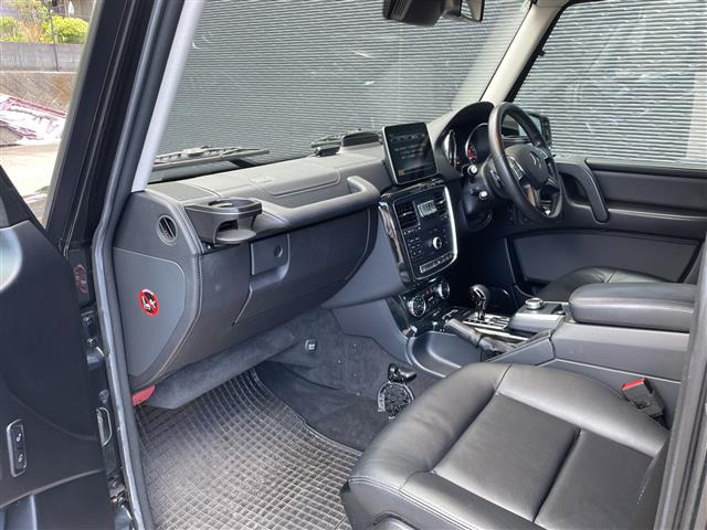 GクラスG350d 4WD