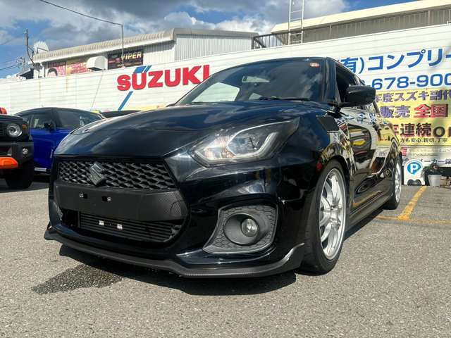 レーシングギア製車高調装着済み!!