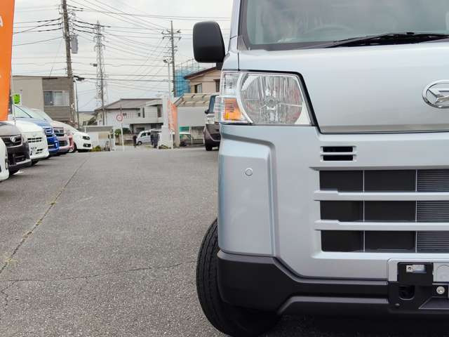 届出済未使用車〜高年式車、各メーカー取り揃えております!ぜひご来店ください♪従業員一同お待ちしております♪