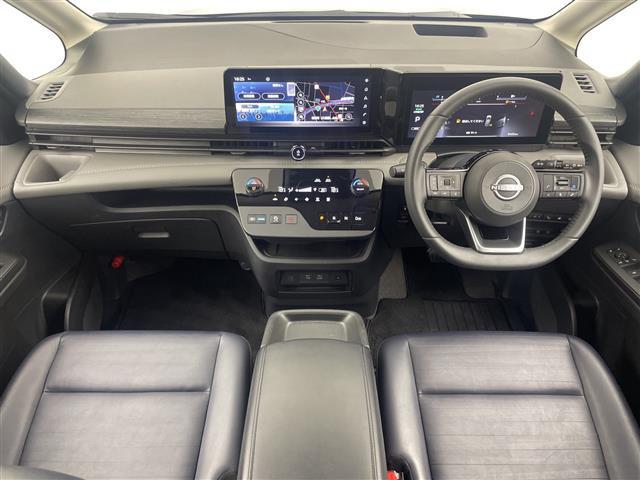 セレナ1.4 e-POWER ルキシオン