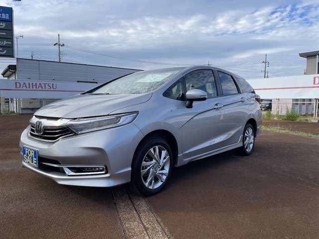 シャトル1.5 ハイブリッド ホンダセンシング 4WD