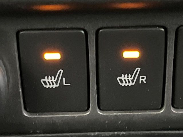 【シートヒーター】寒い日に重宝するシートヒーター!エアコンより早く温まってくれるので寒がりの人も安心ですね♪エアコンの温風は乾燥するから苦手、という方にもをおすすめです。