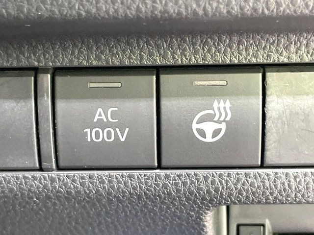 【1500Wアクセサリーコンセント】消費電力1500Wまでの家電が使えます。キャンプやスポーツ・アウトドアでのアクティビティはもちろん、災害・停電の際に大活躍♪