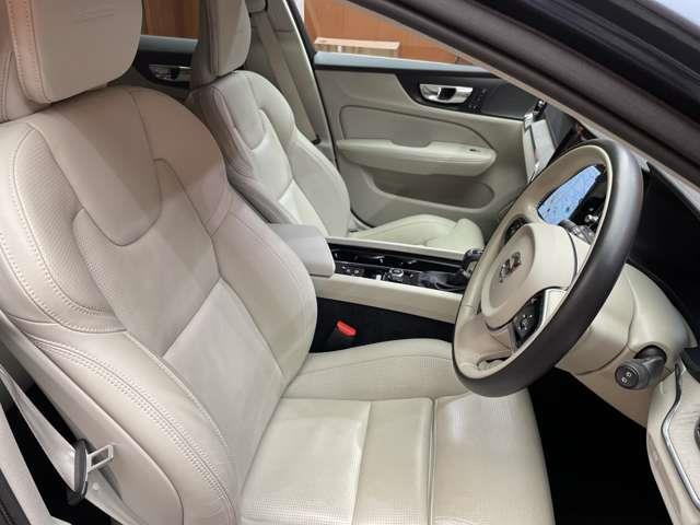 V60T5 インスクリプション