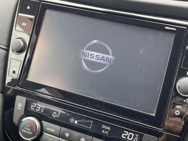 エクストレイル2.0 20Xi