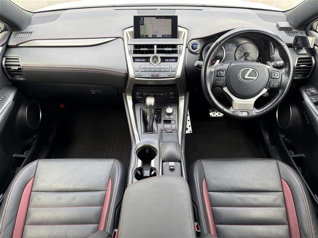 NX300h Fスポーツ 4WD