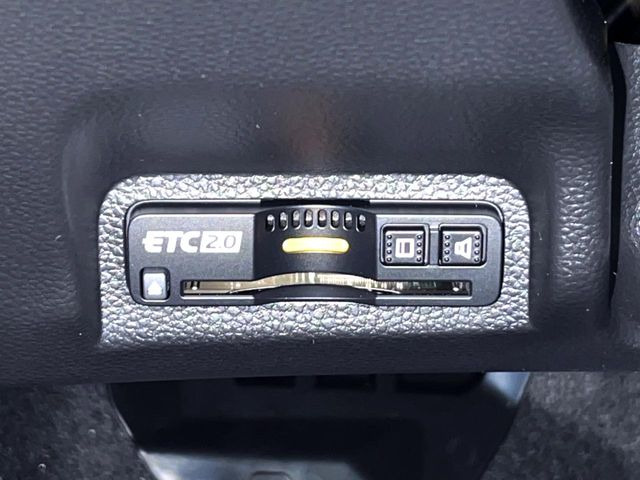 【ETC】高速道路の料金所をストレスなく通過!話題のスポットやサービスエリアに多い「スマートIC」利用時は必須のアイテムです。当店でセットアップを実施、ご納車当日からすぐにご利用いただけます!