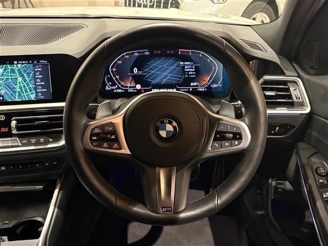 3シリーズツーリング320d xドライブ Mスポーツ  4WD