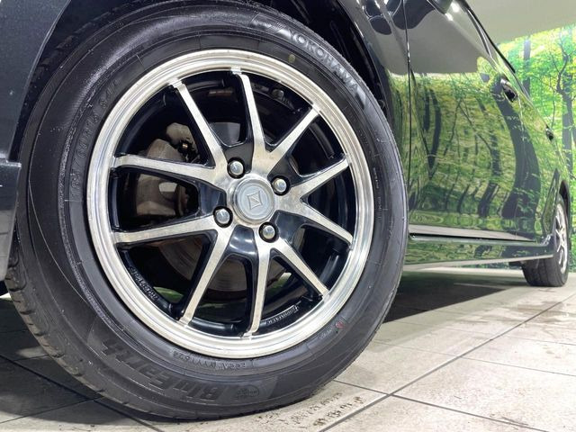 �y15�C���`�A���~�z�C�[���z�O�ςɃ}�b�`�����A���~�z�C�[���𑕒����Ă���܂��B�e��A���~�z�C�[����A�X�^�b�h���X�^�C�����戵�����Ă���܂��B���񂲑��k����������