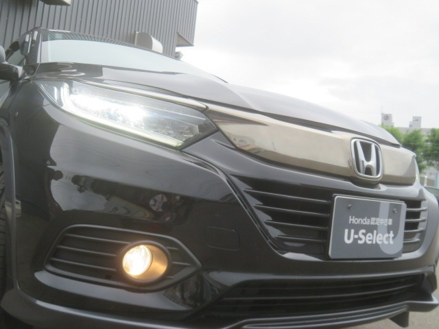 ヴェゼル1.5 ハイブリッド X ホンダセンシング 4WD