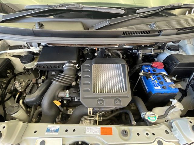 親切・丁寧な専門メカニックスタッフが応対!・車検・点検整備・事故等の修理などアフターサービスも安心。お車のカスタマイズもネクステージのサービススタッフまでご相談ください!