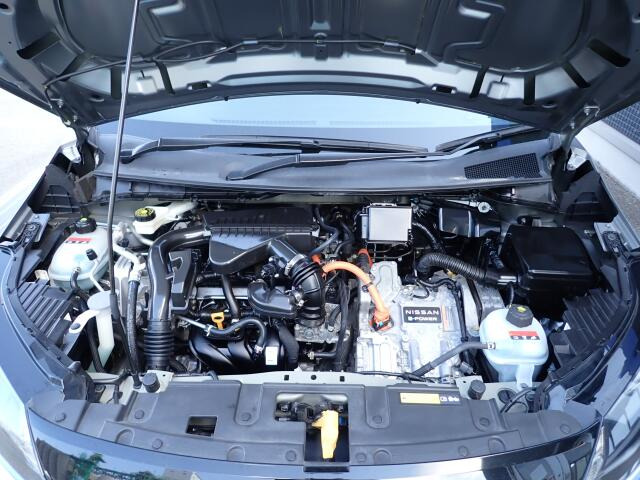 �G���W�����[�������ꂢ�ł���B�@�֋@�\�n���ǍD�ł��B�[�ԑO�ɓ_���������s���܂��B�G���W���I�C���E�I�C���t�B���^�[���͌����v���܂��B