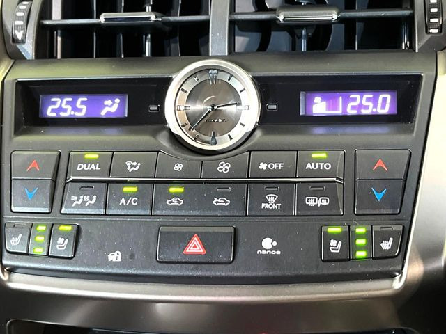 【シートヒーター&ベンチレーション】夏場は涼しい風でお尻や背中の熱やムレを防ぎ、冬はエアコンよりも早く温まってポカポカに!季節を問わず快適に過ごせます。