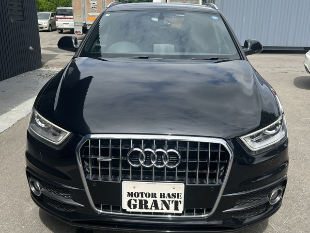 Q52.0 TFSI クワトロ Sラインパッケージ 4WD