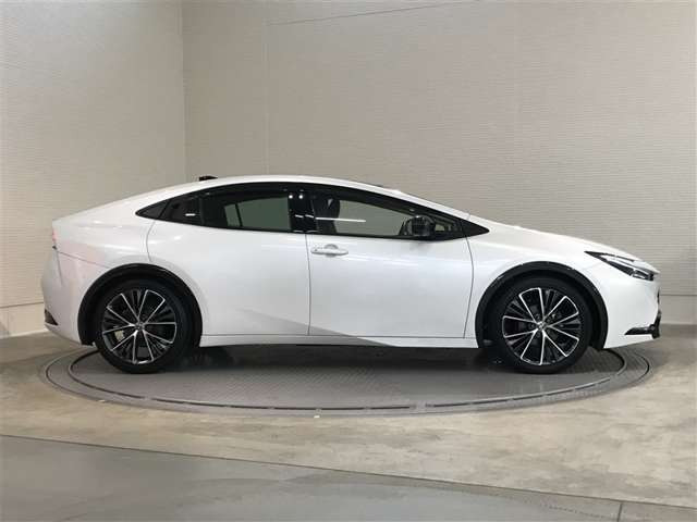 プリウス2.0 Z