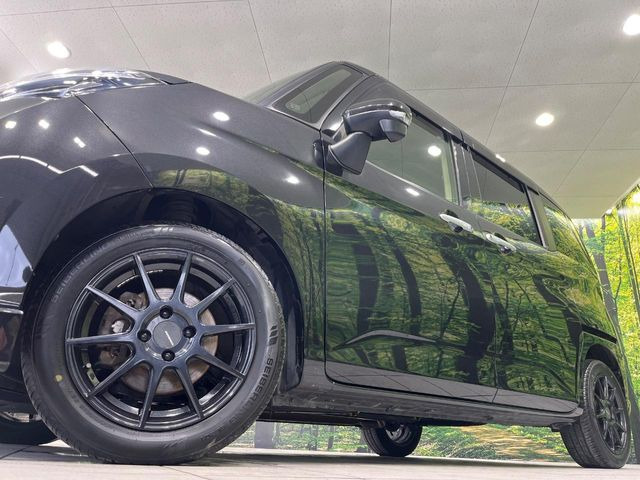�y15�C���`�A���~�z�C�[���z�O�ςɃ}�b�`�����A���~�z�C�[���𑕒����Ă���܂��B�e��A���~�z�C�[����A�X�^�b�h���X�^�C�����戵�����Ă���܂��B���񂲑��k����������