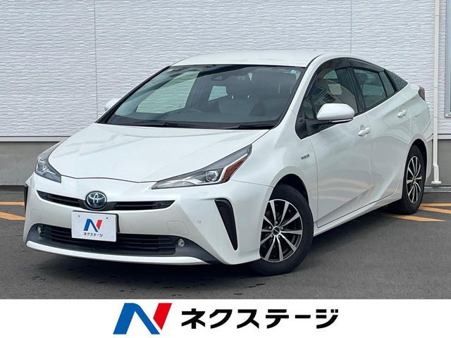 プリウス1.8 S