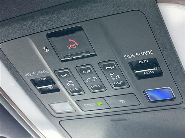 ヴェルファイアハイブリッド 2.5 Z プレミア E-Four 4WD