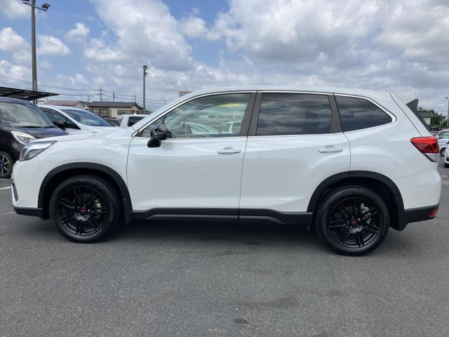 フォレスター2.5 プレミアム 4WD