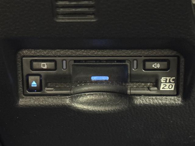 ノア1.8 ハイブリッド S-Z