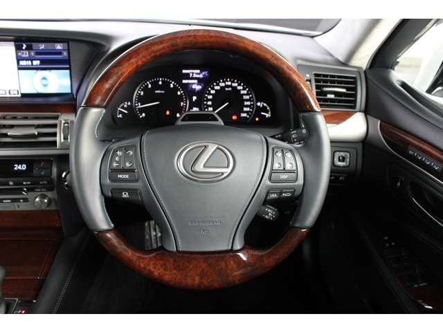 LS460 バージョンC Iパッケージ