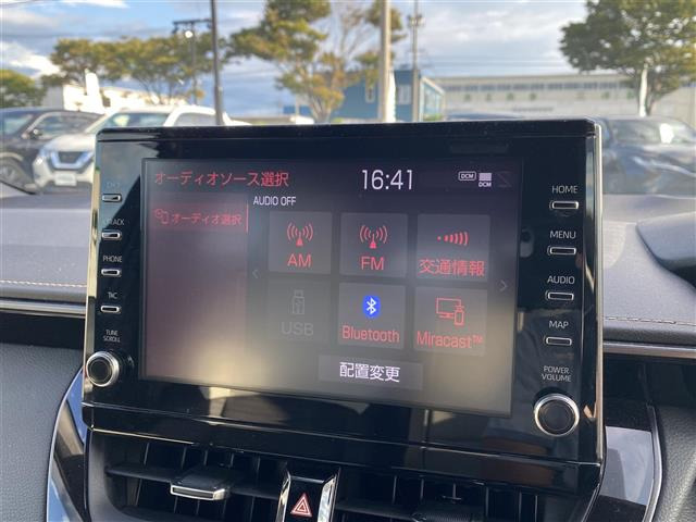 カローラツーリング1.8 ハイブリッド W×B E-Four 4WD