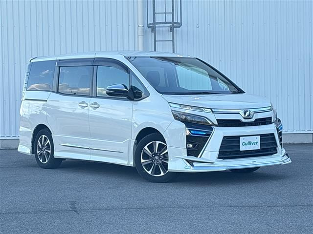 ヴォクシー2.0 ZS 煌