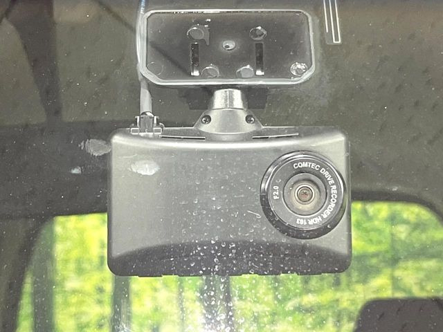 【ドライブレコーダー】ドライブレコーダー装備!走行中はもちろん、あおり運転や事故に遭遇した際、映像で記録し、万一のリスクに備えます。※記録用SDカードはお客様ご自身でご準備いただく必要があります。