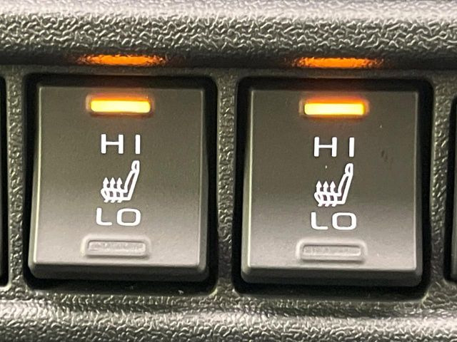 【シートヒーター】寒い日に重宝するシートヒーター!エアコンより早く温まってくれるので寒がりの人も安心ですね♪エアコンの温風は乾燥するから苦手、という方にもをおすすめです。