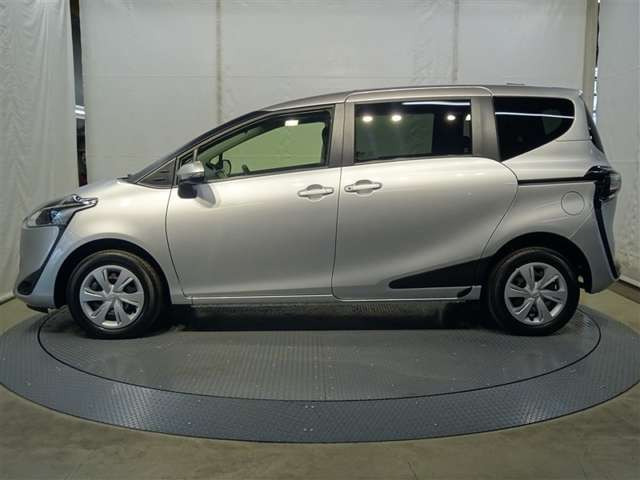 シエンタ1.5 X 4WD