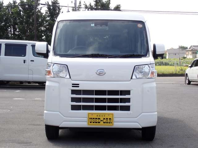 .埼玉県内で3店舗展開 本店 ミニバン〜MT車 セダン等 在庫50台 川越店 4WD・SUV専門店 在庫50台 グループ在庫150台以上
