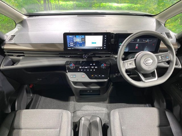 セレナ1.4 e-POWER ハイウェイスターV