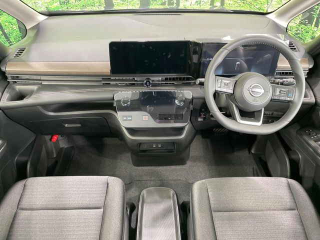 セレナ1.4 e-POWER ハイウェイスターV