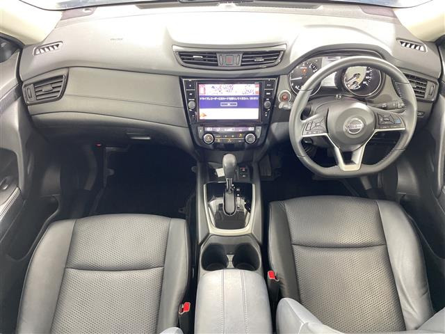 エクストレイル2.0 20Xi