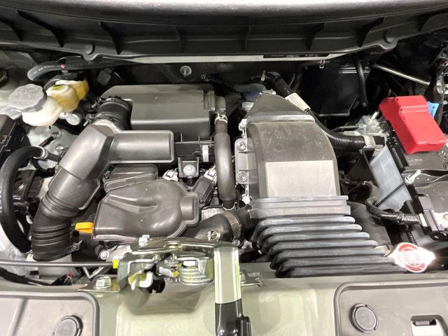親切・丁寧な専門メカニックスタッフが応対!・車検・点検整備・事故等の修理などアフターサービスも安心。お車のカスタマイズもネクステージのサービススタッフまでご相談ください!