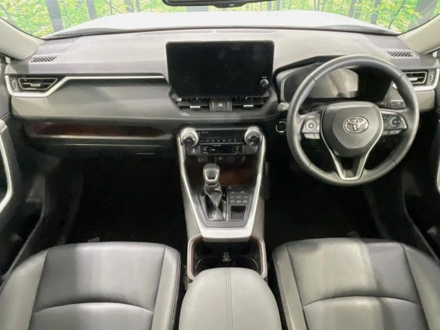 RAV42.0 G 4WD
