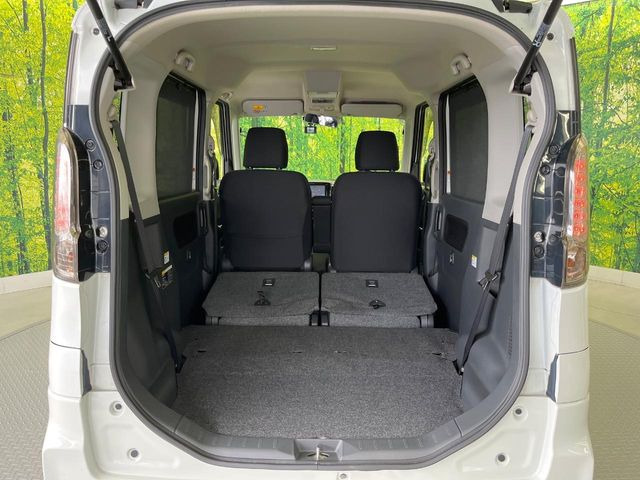 普段のお買い物や通勤、送迎等に十分な荷室スペースを確保しております。セカンドシートを倒すと、大きな荷物の積載も可能です♪